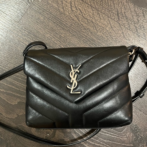 YSL Toy Lou Lou monogram leather crossbody bag - Picture 5 of 6
